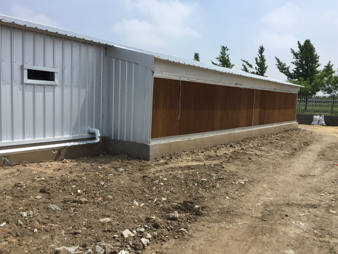 Galpão para Aves Estrutura Pré-fabricada em Aço Galvanizado