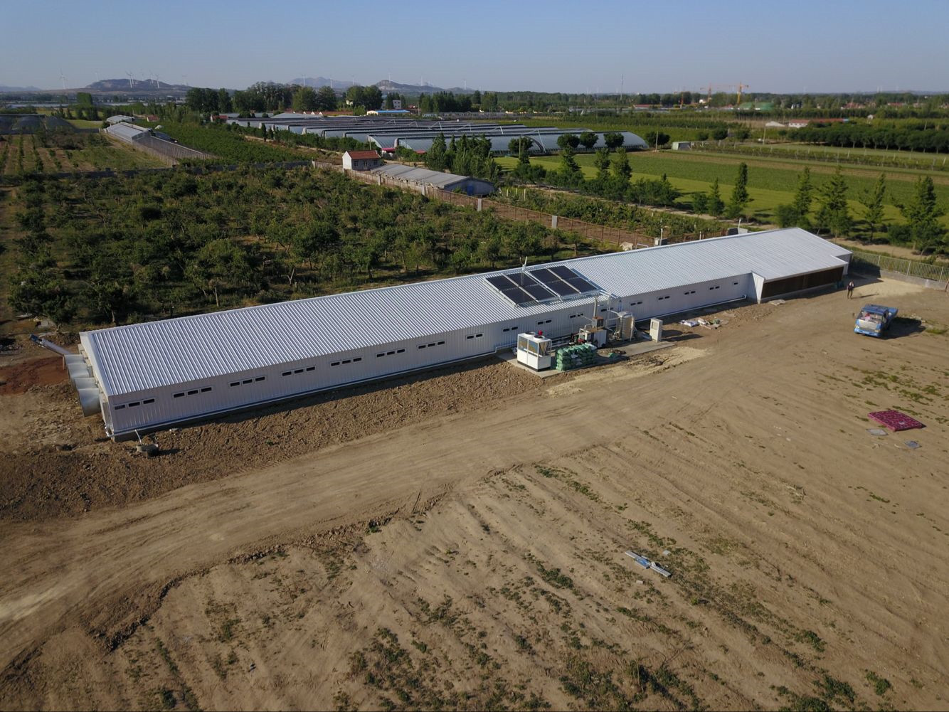 Galpão para Aves Estrutura Pré-fabricada em Aço Galvanizado