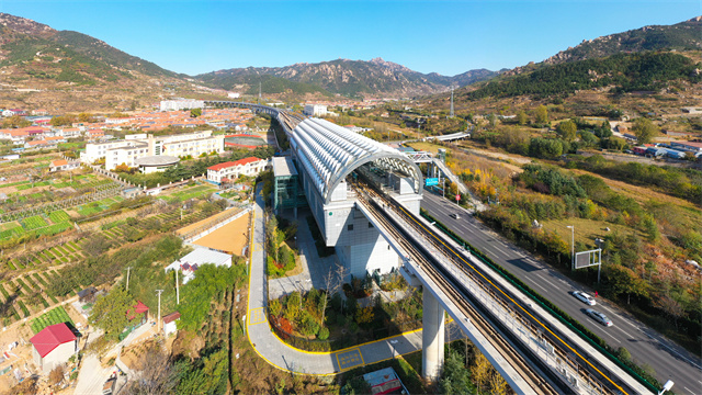  Projeto de Ponte Pedonal sobre Metro Ligeiro